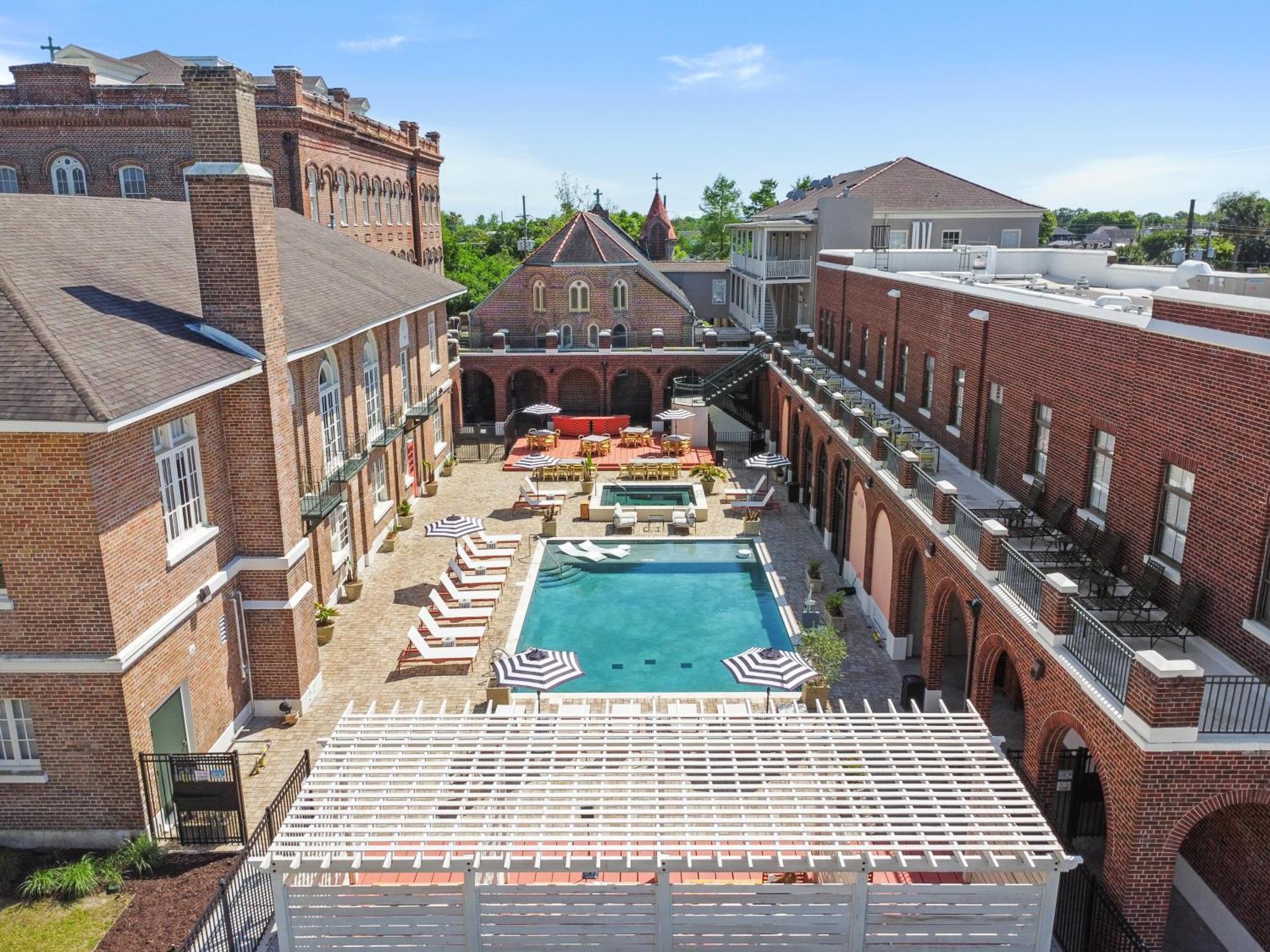 Apartahotel Bywater 3*