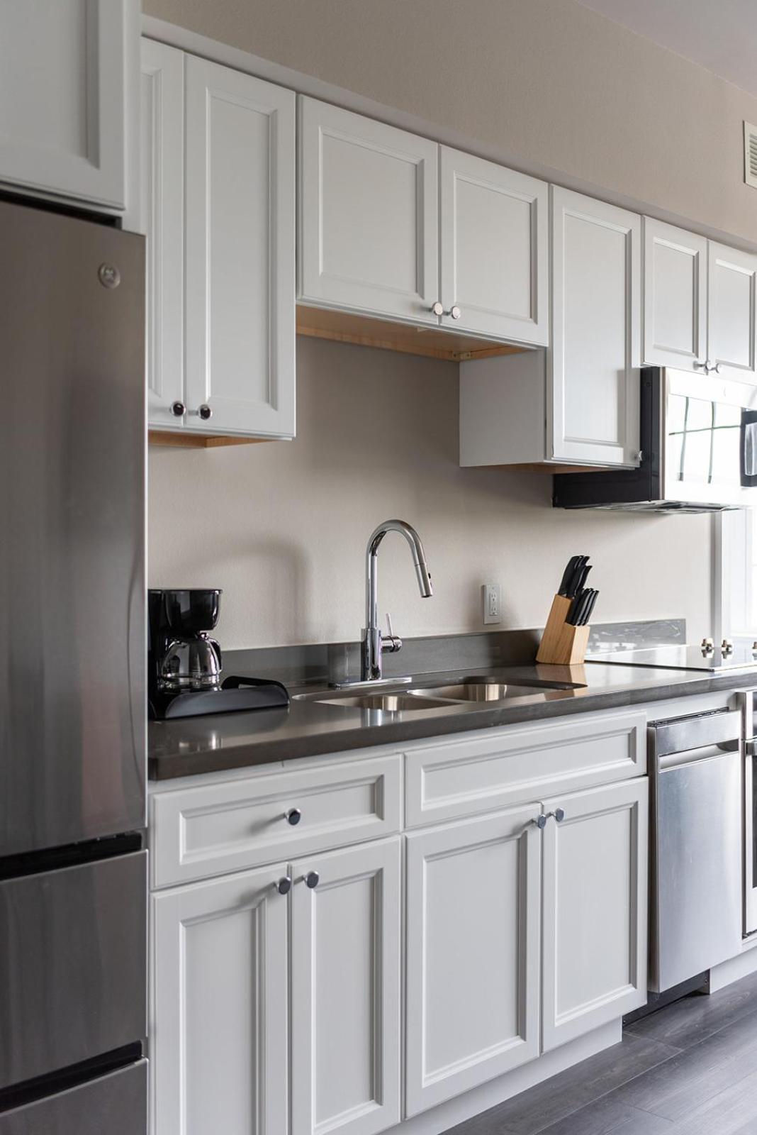Bywater Apart-hotel 3*
